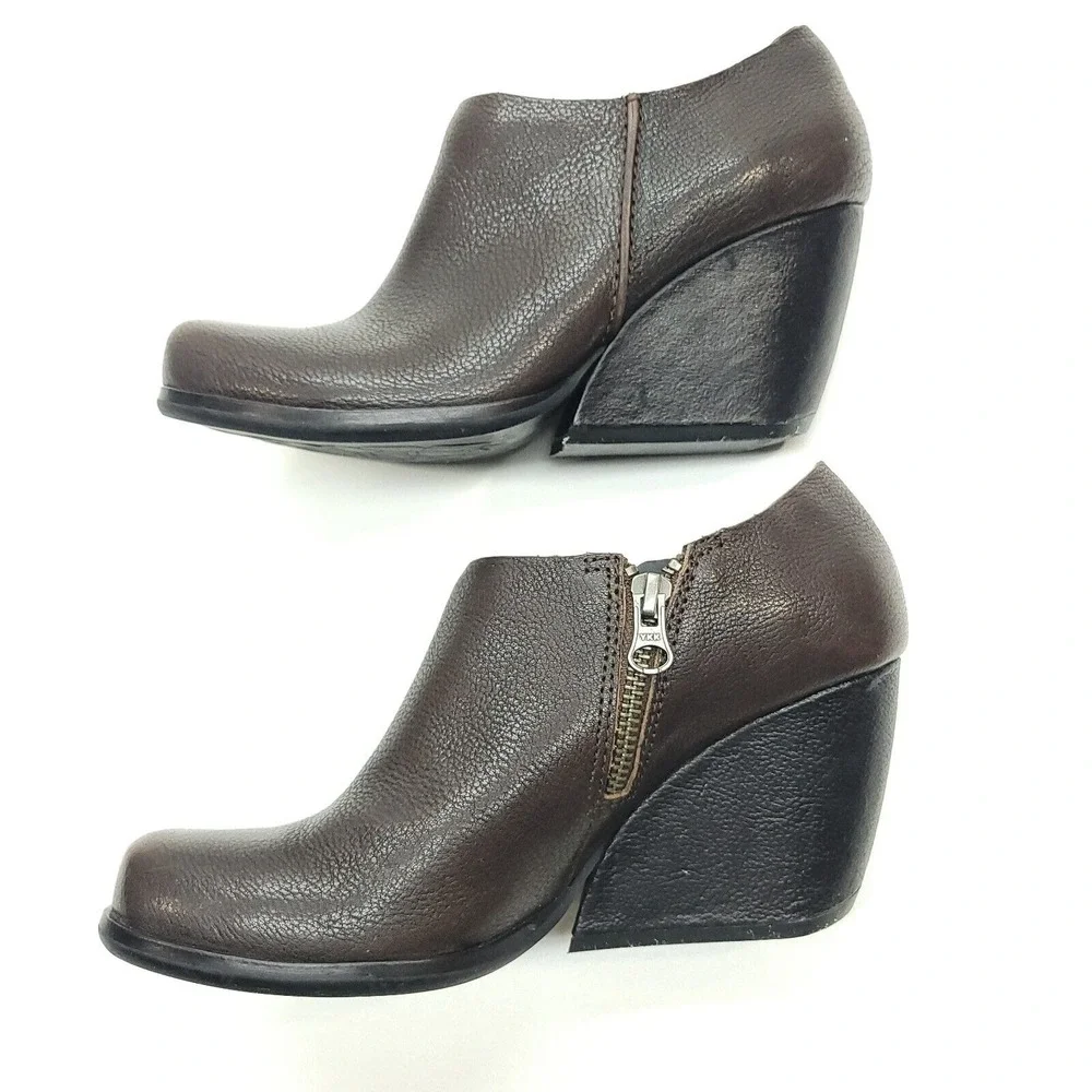 Kork-Ease Boots Womens 7M Brown Holmes Leather‎ Wedge Ankle Block Heel Booties